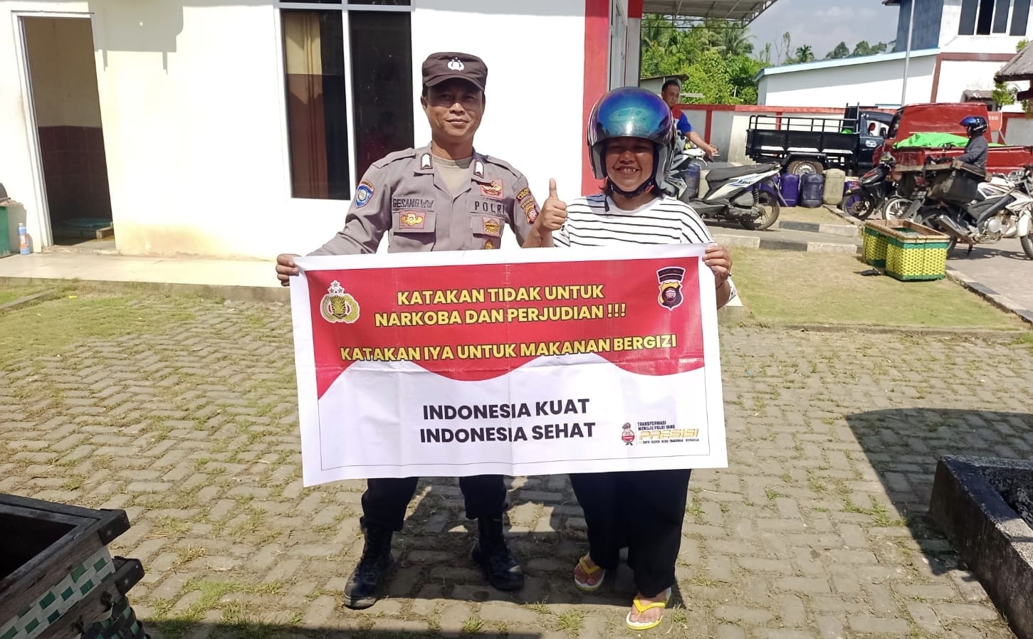 Patroli dan Sosialisasi Anti Narkoba serta Judi Online, Polsek Menjalin Ajak Warga Desa Sepahat Wujudkan Lingkungan Aman