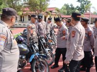 Kapolres Melawi Periksa Kesiapan Bhabinkamtibmas dan Kendaraan Dalam Tugas