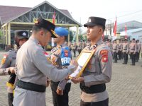 Kapolres Sambas Pimpin Upacara PTDH Personel, Komitmen Tegakkan Disiplin Dan Kode Etik