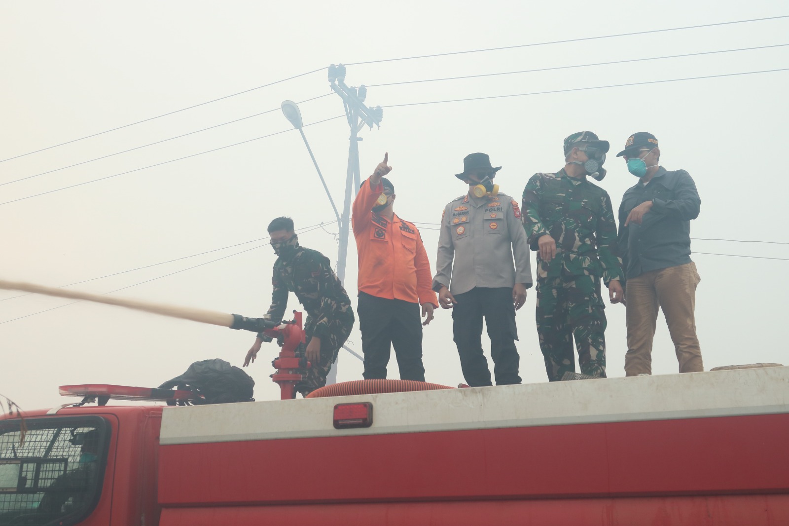 Atasi Karhutla Kapolres Ketapang Bersama Jajaran Forkopimda Turun Langsung Ke Wilayah Karhutla Di Kecamatan Matan Hilir Selatan