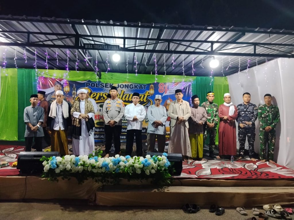 <h4><a href='https://postkotapontianak.com/hadiri-maulid-nabi-di-mapolsek-jongkat-koramil-perkuat-silaturahmi-bersama-warga/' title='Hadiri Maulid Nabi di Mapolsek Jongkat, Koramil Perkuat Silaturahmi Bersama Warga'>Hadiri Maulid Nabi di Mapolsek Jongkat, Koramil Perkuat Silaturahmi Bersama Warga</a></h4>