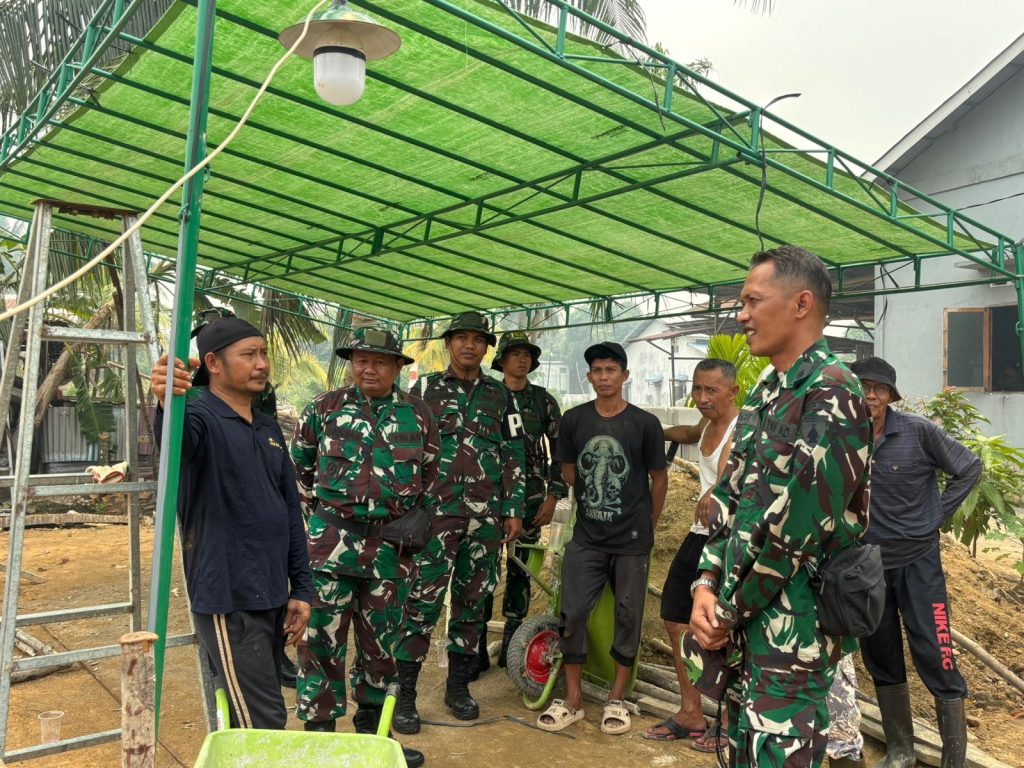 Cegah Karhutla, Satgas TNI Gencarkan Sosialisasi hingga Tingkat Desa di Jongkat