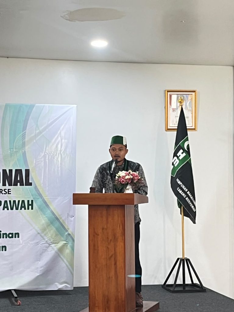 <h4><a href='https://postkotapontianak.com/kawal-kasus-karhutla-oknum-dewan-hmi-mempawah-jangan-ada-kambing-hitam/' title='Kawal Kasus Karhutla Oknum Dewan, HMI Mempawah: Jangan Ada Kambing Hitam!'>Kawal Kasus Karhutla Oknum Dewan, HMI Mempawah: Jangan Ada Kambing Hitam!</a></h4>