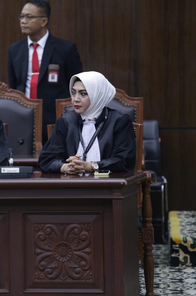 <h4><a href='https://postkotapontianak.com/abdul-rohman-minta-polres-mempawah-usut-tuntas-dugaan-pembakaran-hutan-lahan-dg-sengaja-di-posting-di-medsos-dan-pengancaman-melalui-whatsapp/' title='ABDUL ROHMAN MINTA POLRES MEMPAWAH USUT TUNTAS DUGAAN PEMBAKARAN HUTAN/LAHAN dg Sengaja Di Posting di Medsos DAN PENGANCAMAN MELALUI WHATSAPP'>ABDUL ROHMAN MINTA POLRES MEMPAWAH USUT TUNTAS DUGAAN PEMBAKARAN HUTAN/LAHAN dg Sengaja Di Posting di Medsos DAN PENGANCAMAN MELALUI WHATSAPP</a></h4>