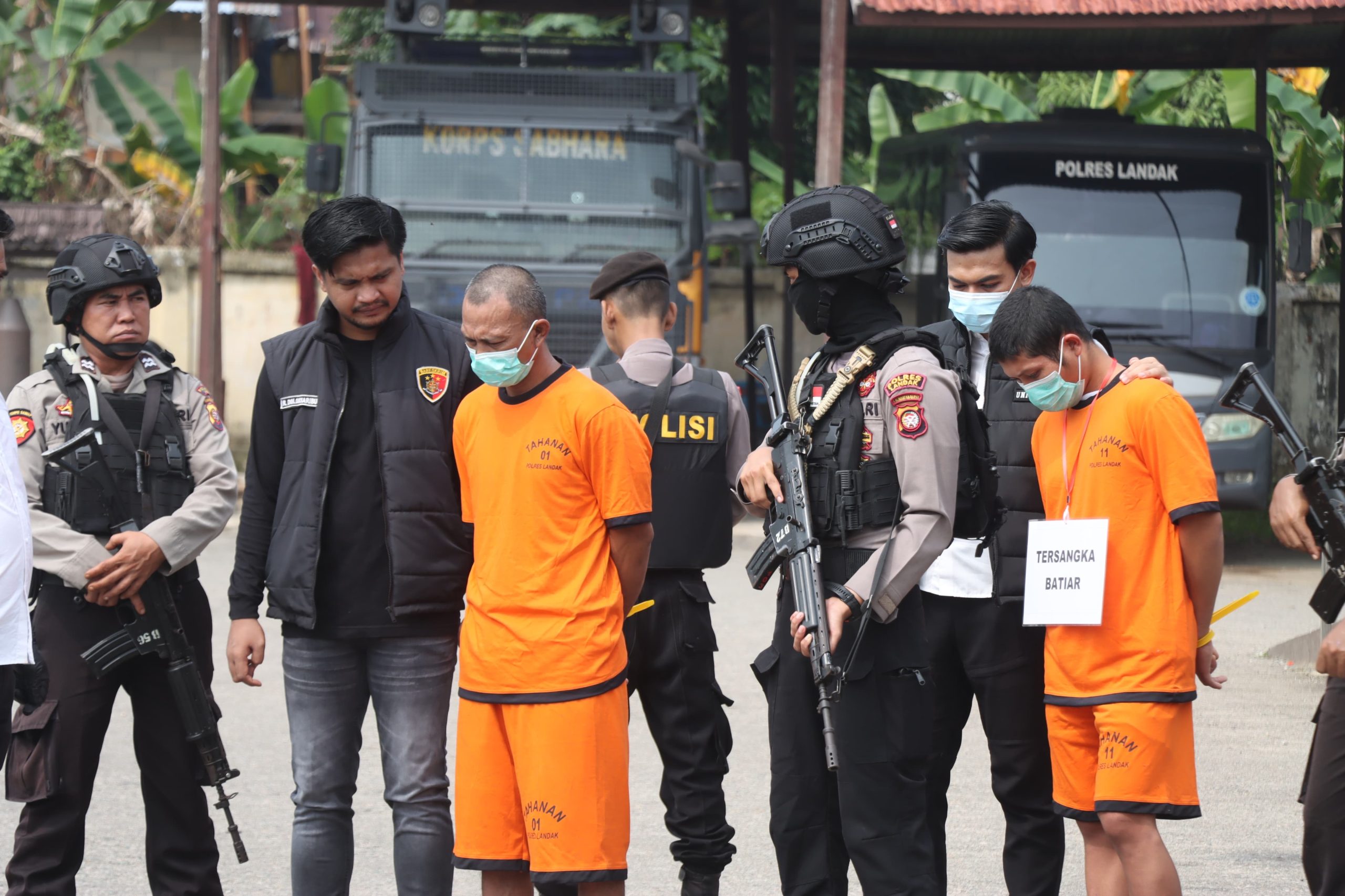 Mengerikan! 47 Adegan Rekonstruksi Pembunuhan Ibu-Anak di Landak, Polisi Ungkap Rencana Tersangka